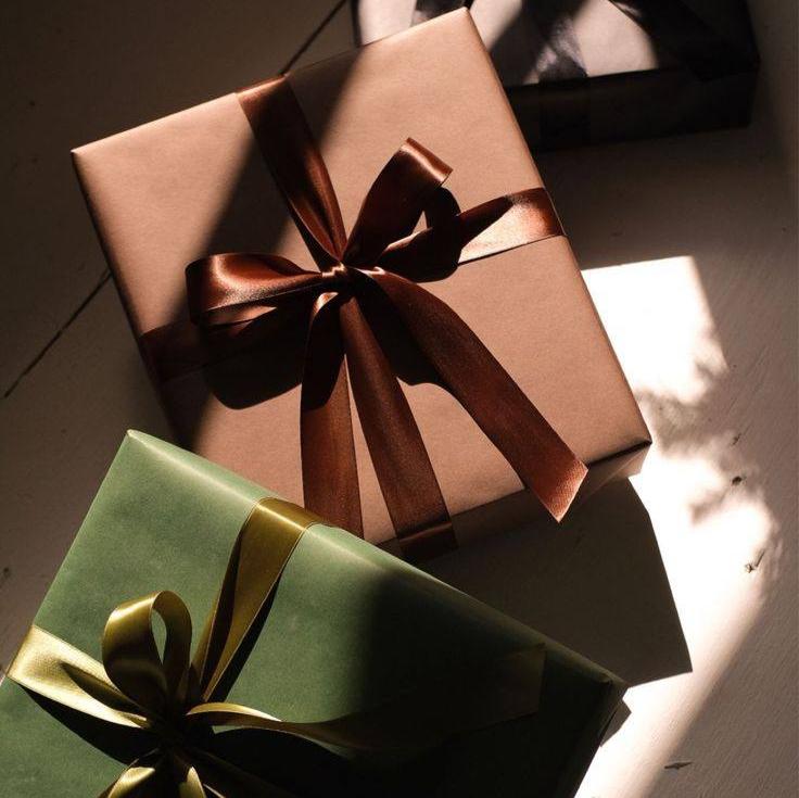 Gift Wrapping